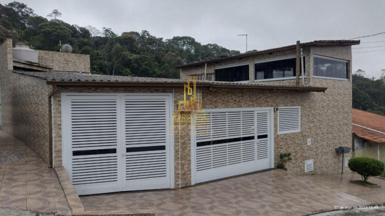 Imagem Casa com 3 Quartos à Venda, 200 m² em Bocaina - Ribeirão Pires Imagem Casa com 3 Quartos à Venda, 200 m² em Bocaina - Ribeirão Pires