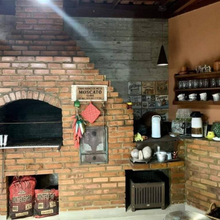 Imagem Casa com 4 Quartos à Venda,  em Conego - Nova Friburgo