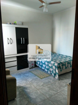Imagem Casa com 3 Quartos à Venda, 360 m² em Araraquara