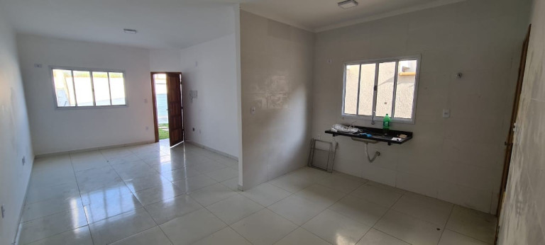 Imagem Casa com 2 Quartos à Venda, 150 m² em Jardim Regina - Itanhaém Imagem Casa com 2 Quartos à Venda, 150 m² em Jardim Regina - Itanhaém