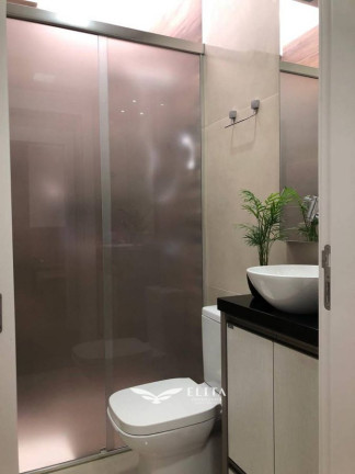 Imagem Casa com 2 Quartos à Venda, 97 m² em Centro - Balneário Camboriú