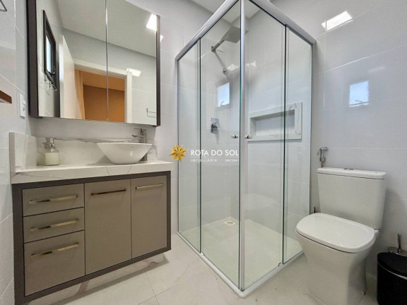 Imagem Apartamento com 2 Quartos à Venda, 75 m² em Centro - Bombinhas