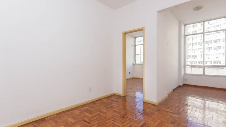 Imagem Imóvel com 1 Quarto à Venda, 40 m² em Catete - Rio De Janeiro