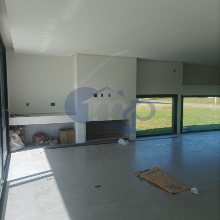 Imagem Casa com 4 Quartos à Venda, 330 m² em Engenho Velho - Torres