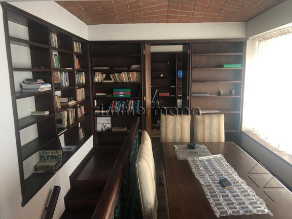 Imagem Casa com 5 Quartos à Venda, 725 m² em Jardim Guedala - São Paulo