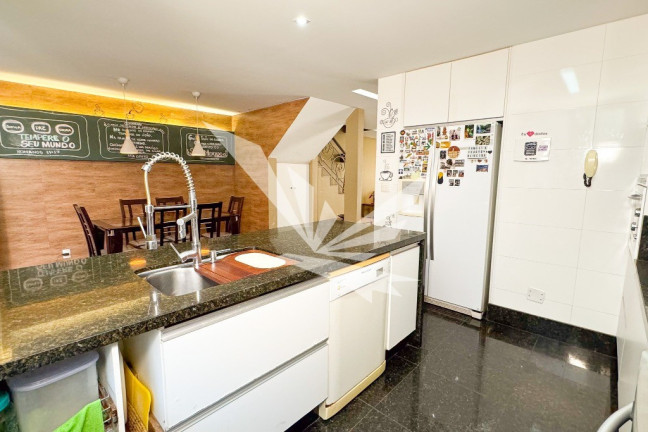 Imagem Casa com 4 Quartos à Venda, 269 m² em Guará Ii - Brasília Imagem Casa com 4 Quartos à Venda, 269 m² em Guará Ii - Brasília