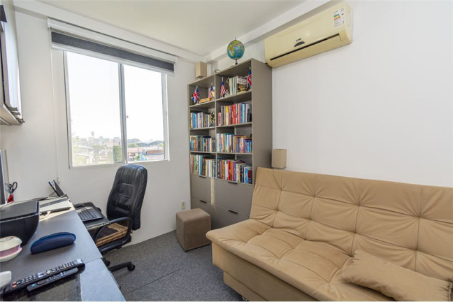 Imagem Imóvel com 3 Quartos à Venda,  em Fátima - Canoas