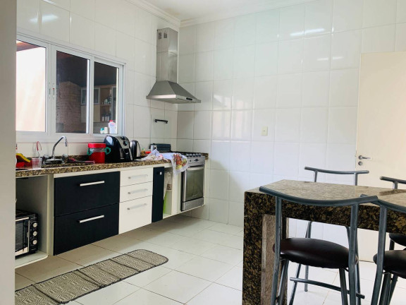Imagem Casa com 4 Quartos à Venda, 224 m² em Urbanova - São José Dos Campos