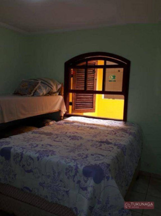Imagem Sobrado com 3 Quartos à Venda, 305 m² em Vila Rio De Janeiro - Guarulhos Imagem Sobrado com 3 Quartos à Venda, 305 m² em Vila Rio De Janeiro - Guarulhos