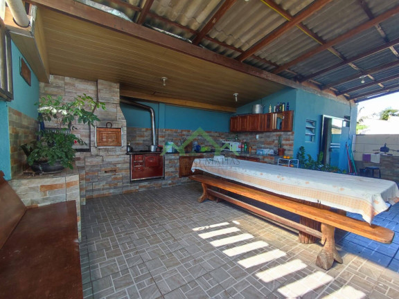 Imagem Casa com 4 Quartos à Venda, 107 m² em Costeira - Balneário Barra Do Sul