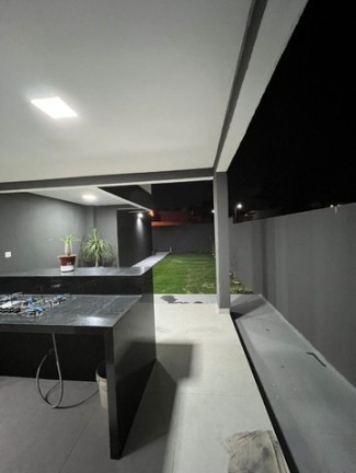 Imagem Casa com 3 Quartos à Venda, 300 m² em Guará Ii - Brasília Imagem Casa com 3 Quartos à Venda, 300 m² em Guará Ii - Brasília