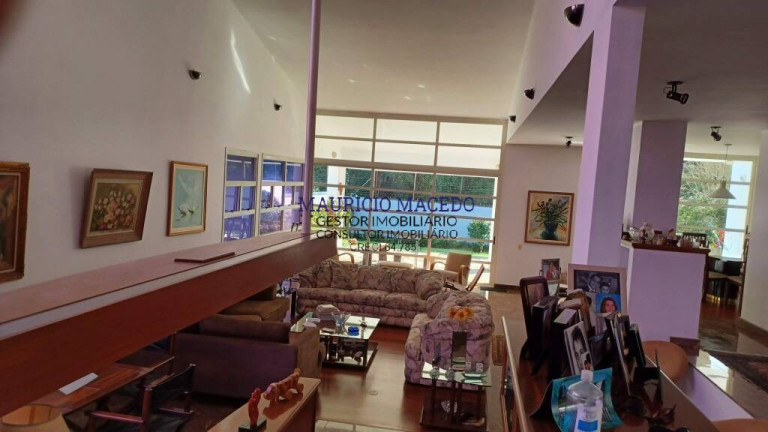 Imagem Casa com 4 Quartos à Venda, 806 m² em Alphaville Residencial Dois - Barueri Imagem Casa com 4 Quartos à Venda, 806 m² em Alphaville Residencial Dois - Barueri