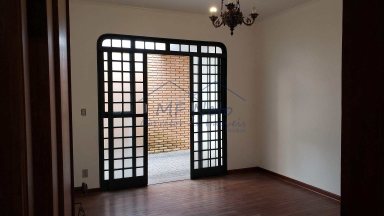 Imagem Casa com 5 Quartos à Venda, 770 m² em Centro - Pirassununga
