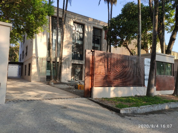 Imóvel com 6 Quartos para Alugar, 803 m² em Jardim América - São Paulo