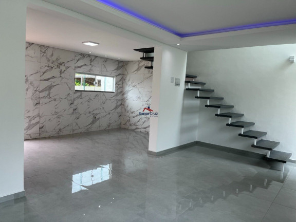 Imagem Sobrado com 3 Quartos à Venda, 224 m² em Ingleses Do Rio Vermelho - Florianópolis