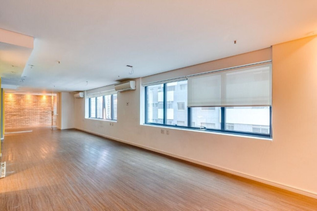 Imagem Sala Comercial à Venda, 83 m² em Moema - São Paulo Imagem Sala Comercial à Venda, 83 m² em Moema - São Paulo