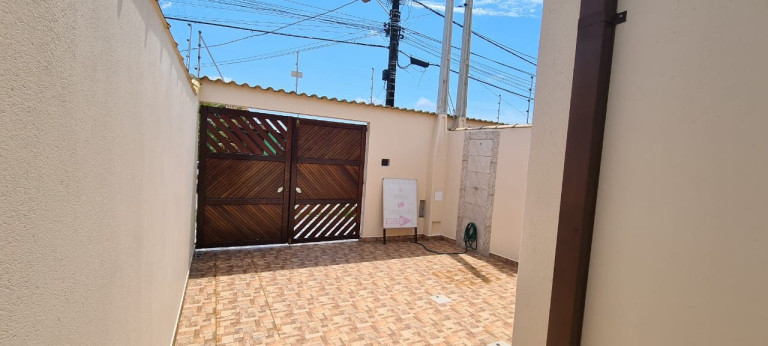 Imagem Casa com 2 Quartos à Venda, 58 m² em Balneário Tupy - Itanhaém Imagem Casa com 2 Quartos à Venda, 58 m² em Balneário Tupy - Itanhaém