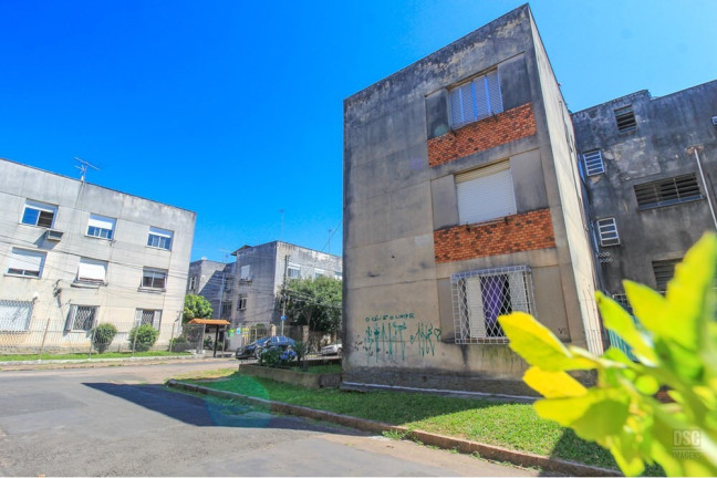 Imagem Imóvel com 3 Quartos à Venda, 65 m² em Cavalhada - Porto Alegre