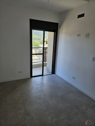 Imagem Apartamento com 2 Quartos à Venda, 77 m² em Itaguá - Ubatuba