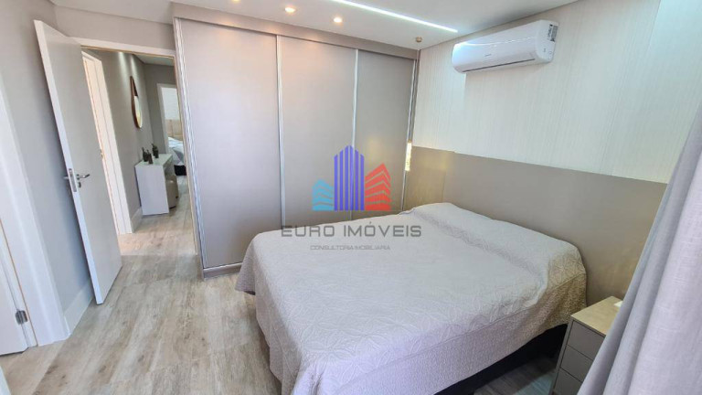 Imagem Apartamento com 3 Quartos à Venda, 186 m² em Canto Do Forte - Praia Grande Imagem Apartamento com 3 Quartos à Venda, 186 m² em Canto Do Forte - Praia Grande