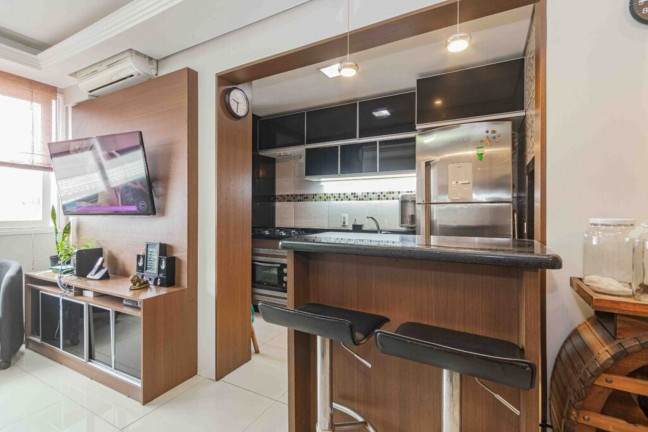 Imagem Imóvel com 3 Quartos à Venda, 72 m² em Higienópolis - Porto Alegre Imagem Imóvel com 3 Quartos à Venda, 72 m² em Higienópolis - Porto Alegre