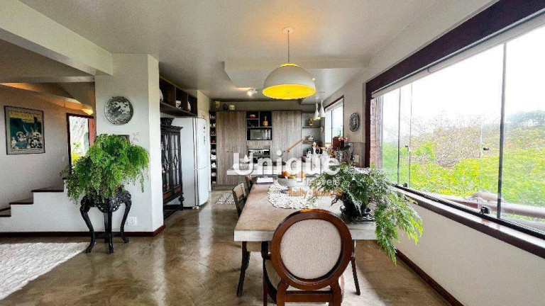 Casa com 5 Quartos à Venda, 201 m² em João Fernandes - Armação Dos Búzios