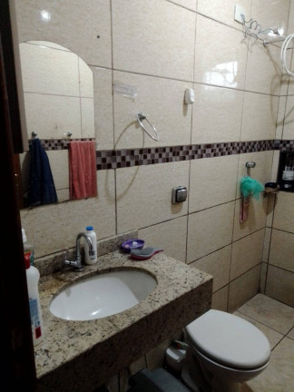 Imagem Casa com 2 Quartos à Venda, 90 m² em Arapongas Imagem Casa com 2 Quartos à Venda, 90 m² em Arapongas