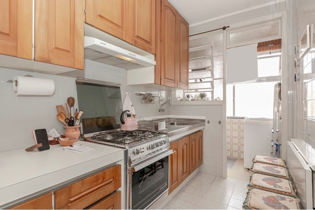Imagem Apartamento com 2 Quartos à Venda, 59 m² em Vila Ipiranga - Porto Alegre Imagem Apartamento com 2 Quartos à Venda, 59 m² em Vila Ipiranga - Porto Alegre