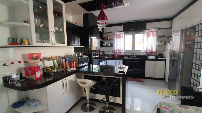 Imagem Casa com 4 Quartos à Venda, 430 m² em Alphaville - Santana De Parnaíba Imagem Casa com 4 Quartos à Venda, 430 m² em Alphaville - Santana De Parnaíba