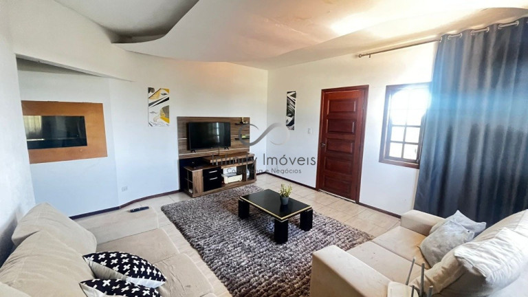 Imagem Casa com 3 Quartos à Venda, 552 m² em Célvia - Vespasiano