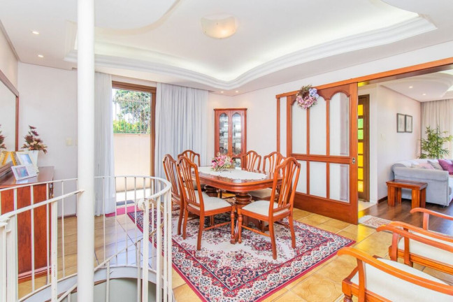 Imagem Casa com 3 Quartos à Venda, 338 m² em Jardim Sabará - Porto Alegre