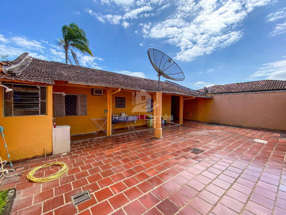 Imagem Casa com 2 Quartos à Venda, 720 m² em Pinheiros - Balneário Barra Do Sul