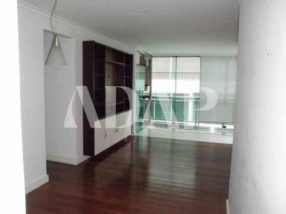 Imagem Imóvel com 2 Quartos à Venda, 80 m² em Barra Da Tijuca - Rio De Janeiro Imagem Imóvel com 2 Quartos à Venda, 80 m² em Barra Da Tijuca - Rio De Janeiro