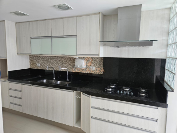 Imagem Imóvel com 3 Quartos à Venda, 118 m² em Vila Adyana - São José Dos Campos