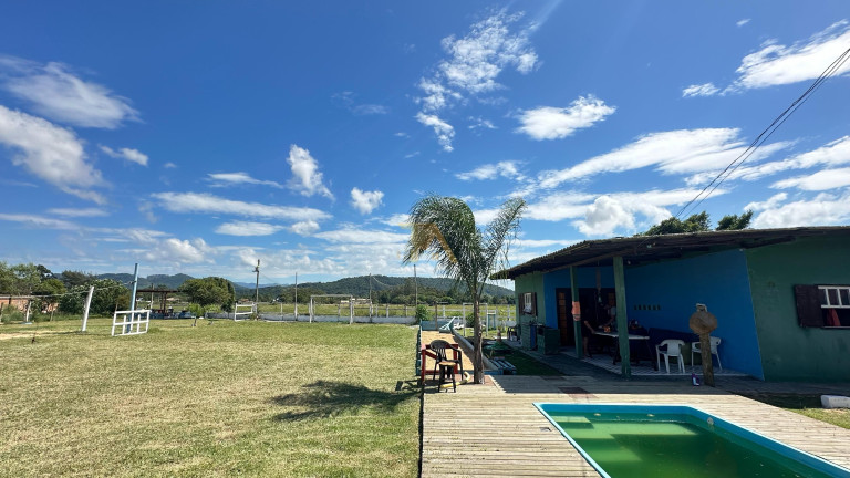 Imóvel com 1 Quarto à Venda,  em Sambaqui - Imbituba