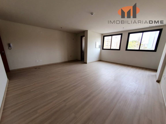 Imagem Imóvel Comercial à Venda, 40 m² em Bacacheri - Curitiba Imagem Imóvel Comercial à Venda, 40 m² em Bacacheri - Curitiba