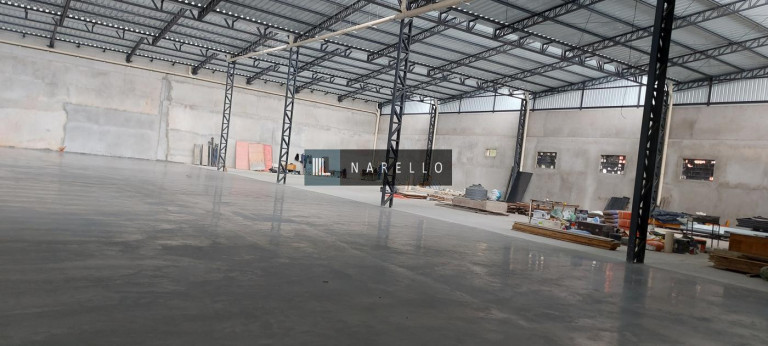 Imóvel Comercial para Alugar, 3.300 m² em Cambuci - São Paulo