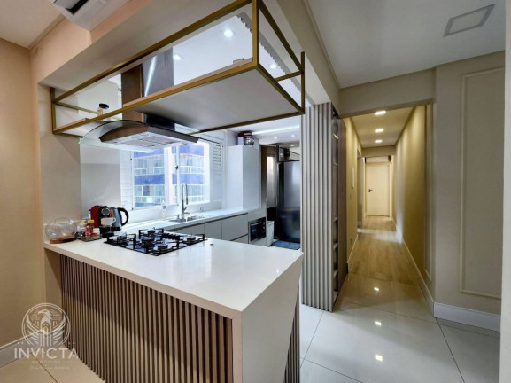 Imagem Apartamento com 3 Quartos à Venda, 162 m² em Centro - Balneário Camboriú Imagem Apartamento com 3 Quartos à Venda, 162 m² em Centro - Balneário Camboriú
