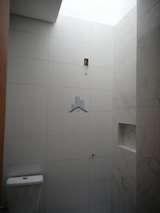 Imagem Sobrado com 2 Quartos à Venda, 96 m² em Iririú - Joinville