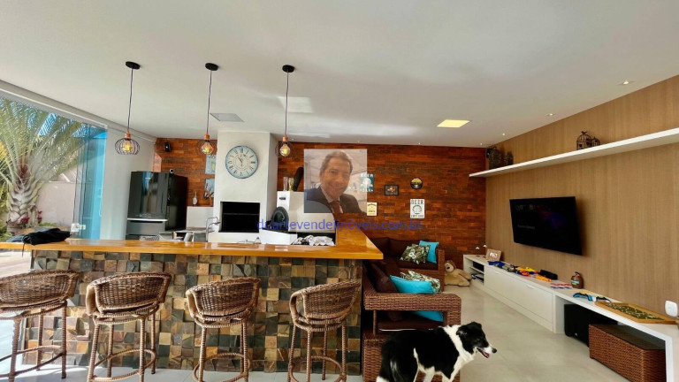 Imagem Casa de Condomínio com 4 Quartos à Venda, 380 m² em Jardim Do Golf I - Jandira