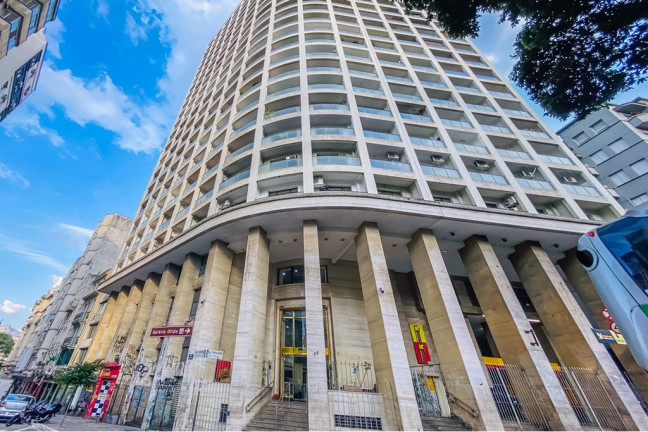 Sala Comercial à Venda, 65 m² em Centro - São Paulo