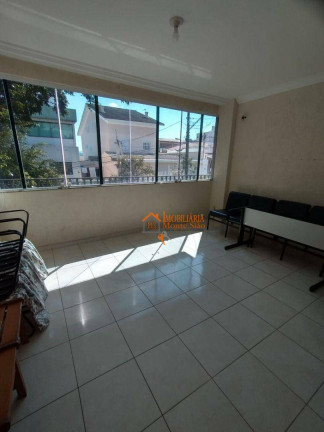 Imagem Sobrado com 5 Quartos à Venda, 339 m² em Jardim Bom Clima - Guarulhos Imagem Sobrado com 5 Quartos à Venda, 339 m² em Jardim Bom Clima - Guarulhos