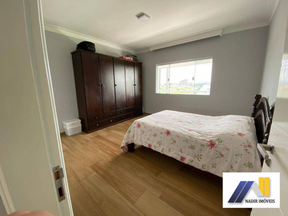 Imagem Casa com 3 Quartos à Venda, 180 m² em Serra Morena - Pouso Alegre Imagem Casa com 3 Quartos à Venda, 180 m² em Serra Morena - Pouso Alegre