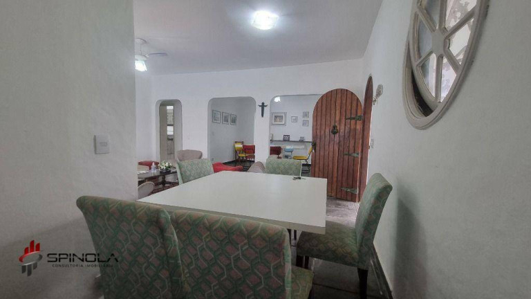 Imagem Casa com 5 Quartos à Venda, 210 m² em Solemar - Praia Grande Imagem Casa com 5 Quartos à Venda, 210 m² em Solemar - Praia Grande