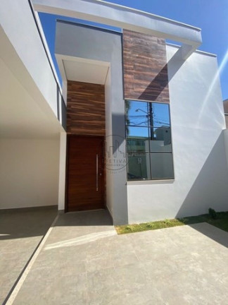 Imagem Casa com 3 Quartos à Venda, 290 m² em Setor Habitacional Vicente Pires - Brasília Imagem Casa com 3 Quartos à Venda, 290 m² em Setor Habitacional Vicente Pires - Brasília