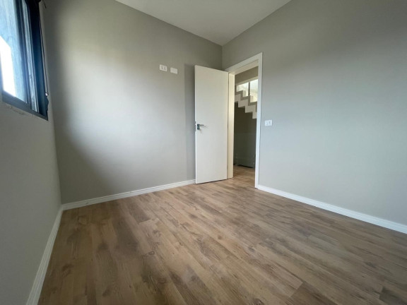 Imagem Casa com 2 Quartos à Venda, 130 m² em Cidade Industrial - Curitiba