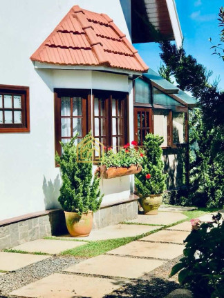 Imagem Casa com 3 Quartos à Venda, 176 m² em Parque Monte Belo - Campos Do Jordão