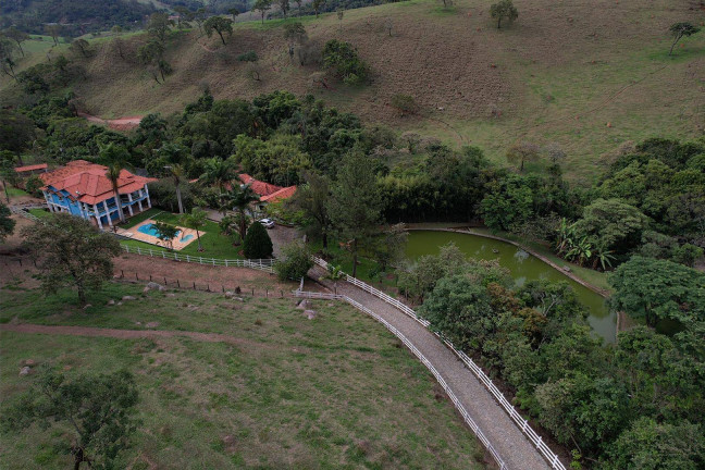 Imagem Fazenda à Venda, 23 m² em Zona Rural - Itaguara