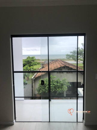 Imagem Casa com 3 Quartos à Venda, 107 m² em Praia Do Ervino - São Francisco Do Sul