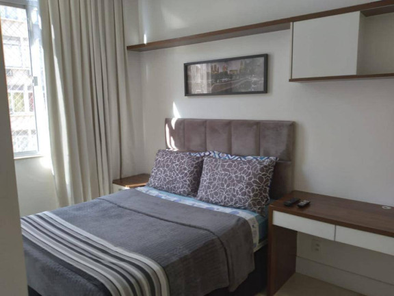 Imagem Apartamento com 2 Quartos à Venda, em Copacabana - Rio De Janeiro Imagem Apartamento com 2 Quartos à Venda, em Copacabana - Rio De Janeiro